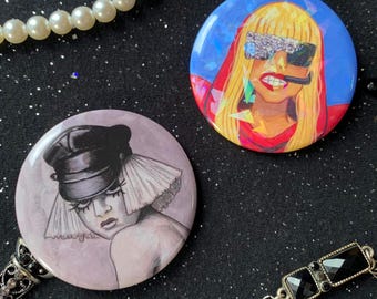 Botones pinback hechos a mano de Lady Gaga "La Fama" y "El Monstruo de la Fama"