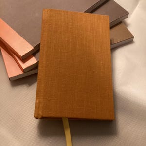 Carnet cartonné fait main en velours soyeux