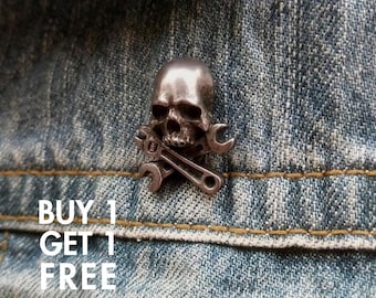 Ride or Die Skull Pin – Gothic Biker Badge, Rock Punk Lapel Pin