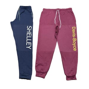 Custom uniseks joggingbroek met zakken, gepersonaliseerde joggingbroek, joggingbroek met logotekst