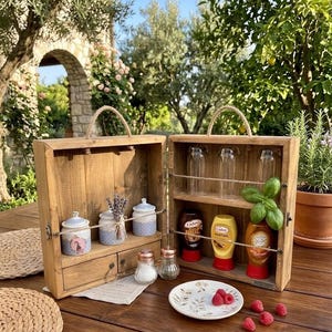 Portable Wooden Picnic Kitchen Storage Cabinet, Foldable Camping Food Box, Rustic Travel Shelf