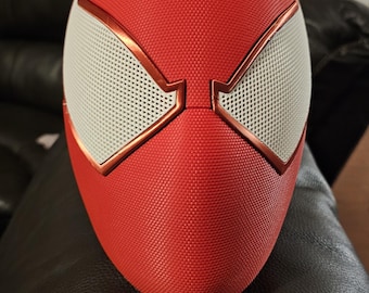 Scarlet Spider-Man Helmet - 3D Printed Cosplay / Display / Halloween