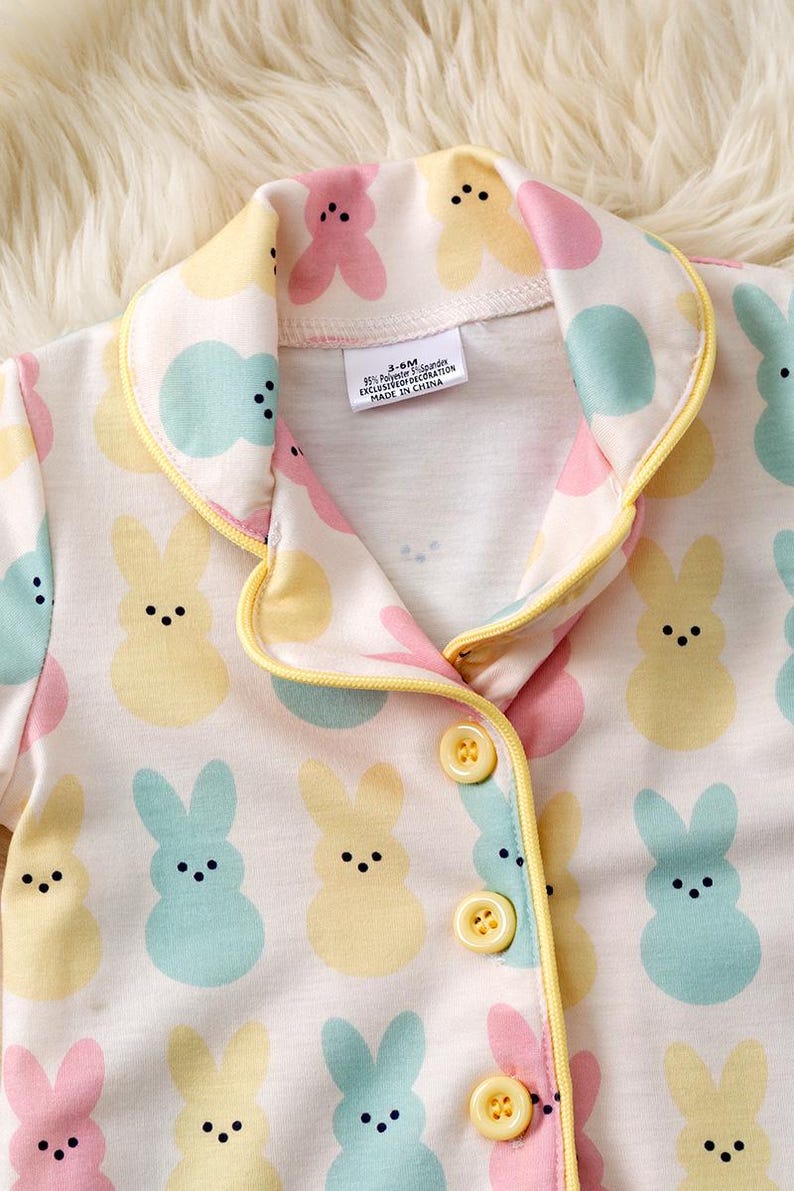 "Peeps" babypyjamas med tryck. RPG60157 bild 3