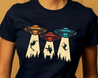 UFO Abduction Shirt, Funny Vintage Retro Graphic Alien T-shirt, Unisex Vintage T-shirt, Paranormal Oversized Aesthetic UFO Tee