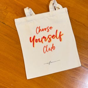 Bolsa de mano con cita: crea tu propio flujo (diseño limpio, idea de regalo de Navidad, cita sobre salud mental, ideal para tamaño carta)