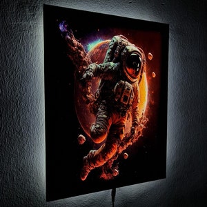 Arte da parete a LED con astronauta / Decorazione da parete illuminata a tema galassia / Regalo per gli amanti dello spazio / Decorazione moderna per la casa alimentata