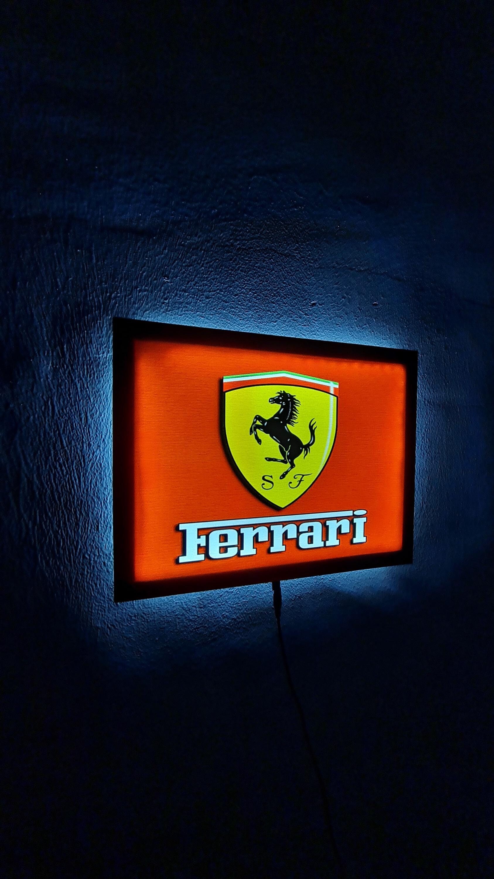 Ferrari logo - Etsy 日本