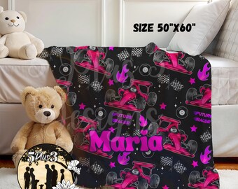 Couverture pour enfants Future Racer - Couverture de voiture de course rose avec nom - Cadeau de course pour chambre d'enfant pour filles - Couverture en velouté doux Minky