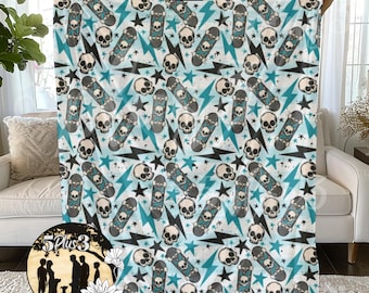 Couverture personnalisée en forme de crâne de skateboard pour enfants avec des étoiles roses et un nom personnalisé