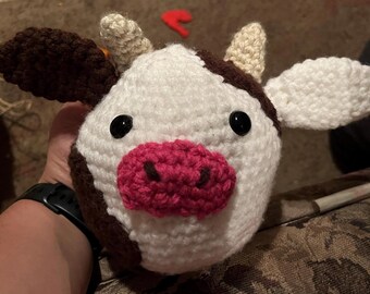 Crochet Cow Plushie, Soft Chenille Yarn Toy