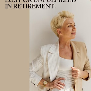 Peut inclure: L'image présente une femme portant un haut blanc et un blazer bicolore. Le texte indique : "7 Hobbies pour les femmes de plus de 60 ans qui se sentent perdues ou insatisfaites à la retraite." et "Un guide simple pour trouver un but, de la joie et du sens après 60 ans sans se sentir dépassée."