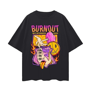 Utbränd men optimistisk överdimensionerad t-shirt, Y2K Streetwear-grafiktröja, funky preppy-skjorta