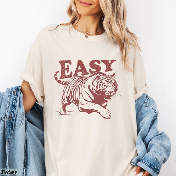 Easy Tiger Shirt, Retro Boho Aesthetic Tee, Unisex Oversized Comfort Colors Graphic Tee, Trendy Hippie Clothes & Gifts, Vintage Indie Shirt