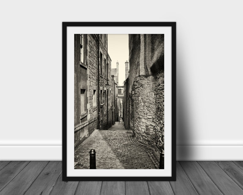 Street Close, Edinburgh Scotland, Scottish Wall Art, Digital Prints, Urban Art, City Prints, Framed Wall Art, Custom Digital Print, Photo