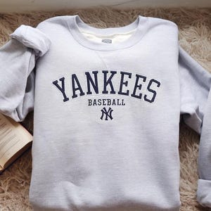 Bluza z haftem baseballowym, niestandardowy okrągły dekolt dla fanów sportu, koszulka drużyny uniwersyteckiej, odzież drużyny baseballowej, sportowy top baseballowy, koszulka USA