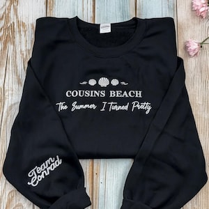 Gesticktes Cousins Beach Sweatshirt, Das Sommer Sweatshirt, Team Conrad, Team Jeremiah, Team Bauch, TSITP Trending Movie, TSITP Shirt