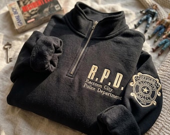 Felpa con zip a un quarto ispirata a Resident Evil, con ricamo, modello R.P.D., maglietta del dipartimento di polizia di Raccoon City, regalo per gamer.