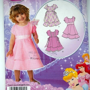 Simplicity 1922, Disney Princess Toddlers’ Dress with Bodice and Trim Variations - Sewing Pattern