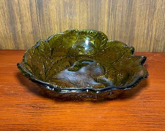 Vintage Olive Green Carnival Indiana Glass Logan Berry Leaves Candy Dish / Bowl