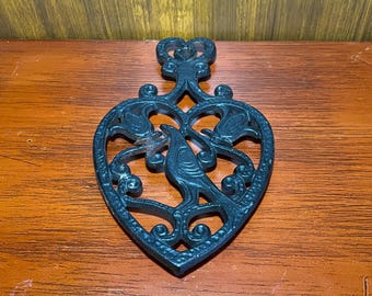 Handled Heart Shape w/ Bird in Center Cast Iron Footed Trivet, Distelfink