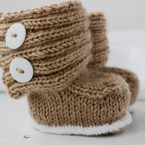 Baby Booties Knitting Pattern, Modern Baby Boots JADEN image 4