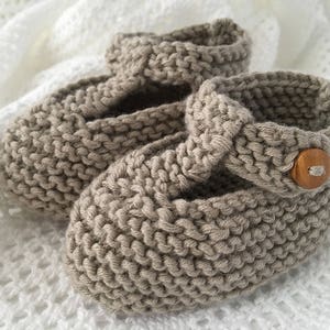 Padrão de tricô para sapatos de bebê - QUINN