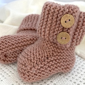 Baby Booties Knitting Pattern, Easy Knit Pattern - MARLOW
