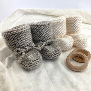 Baby Socks Pattern -  Style Me Simple Booties Knitting Pattern