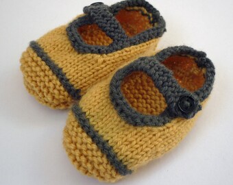 Baby Shoes Knitting Pattern AVERY