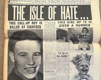Vintage Daily Mirror - May 30th 1956 - The Isle of Hate