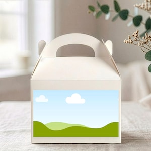 Könnte beinhalten: Set aus drei Keramikbechern mit gesprenkelter, matter Oberfläche. Die Becher sind in Creme-, Hellgrau- und Dunkelgrautönen gehalten. Jeder Becher hat ein schlichtes, minimalistisches Design, ideal für Kaffee oder Tee.