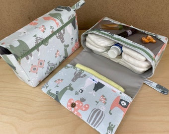 Cactus and Llama diaper bag organizer, baby shower gift, grey diaper clutch with clear zipper pouch, nappy bag