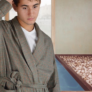 1950s Plaid Loungewear Robe: Gray & Red Unisex Style
