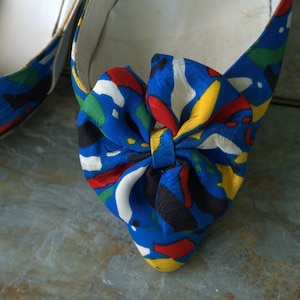 White Multi Colored Sling Back Heels, Bow Detail, Vintage Garolini Size 7N,
