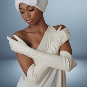 Long White Kid Leather Gloves, Formal Evening Wedding or Prom Gown Gloves Size 7/8 image 1