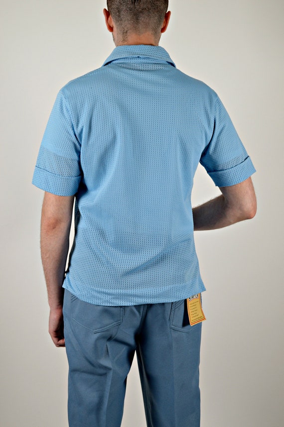 Mens  Blue Mesh Shirt, Zipper Front, Vintage 1970… - image 4