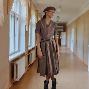 Vintage 1960s Plaid Cotton Fit & Flare Dress: Academic Style