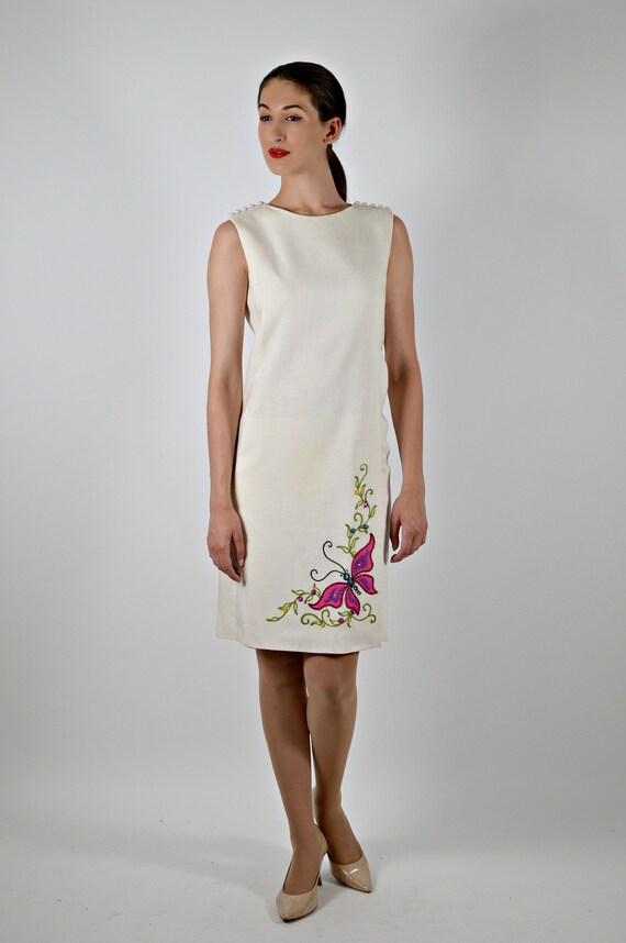 white linen shift dress