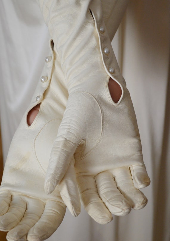 Long White Kid Leather Gloves, Formal Evening Wed… - image 4