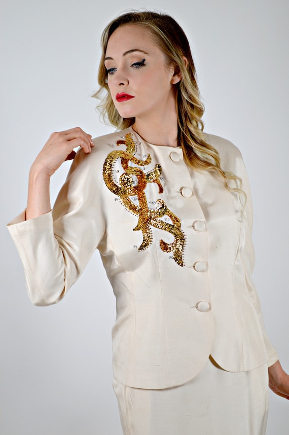 Womens 40s Style Suit, Off White Jacket and Skirt