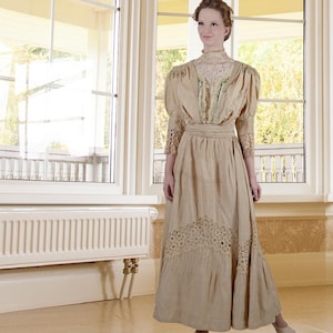 Victorian Antique Dress | 1900s Bustle Skirt Set, High Neck & Corset - Downton Abbey Style