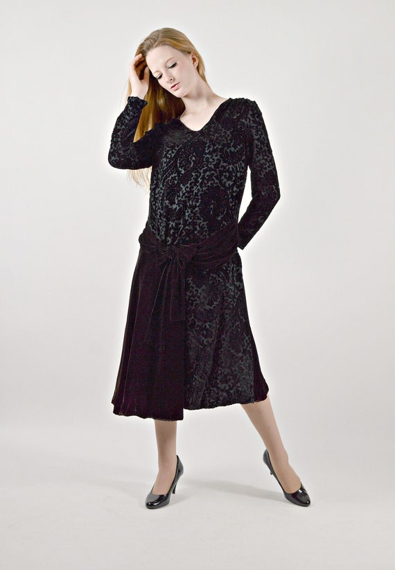 1920s Black Velvet  Dress, Flapper Dress, Burned O