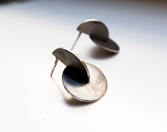 Oxidized black silver earrings, Bauhaus abstract circles studs, Geometric minimalist gift for her, Unique contemporary, Avant garde earrings