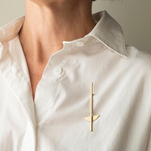 Geometric golden brass brooch, Statement Accessory inspired by Moholy Nagy artistic works and the bauhaus style, Best architect gift for her image 2