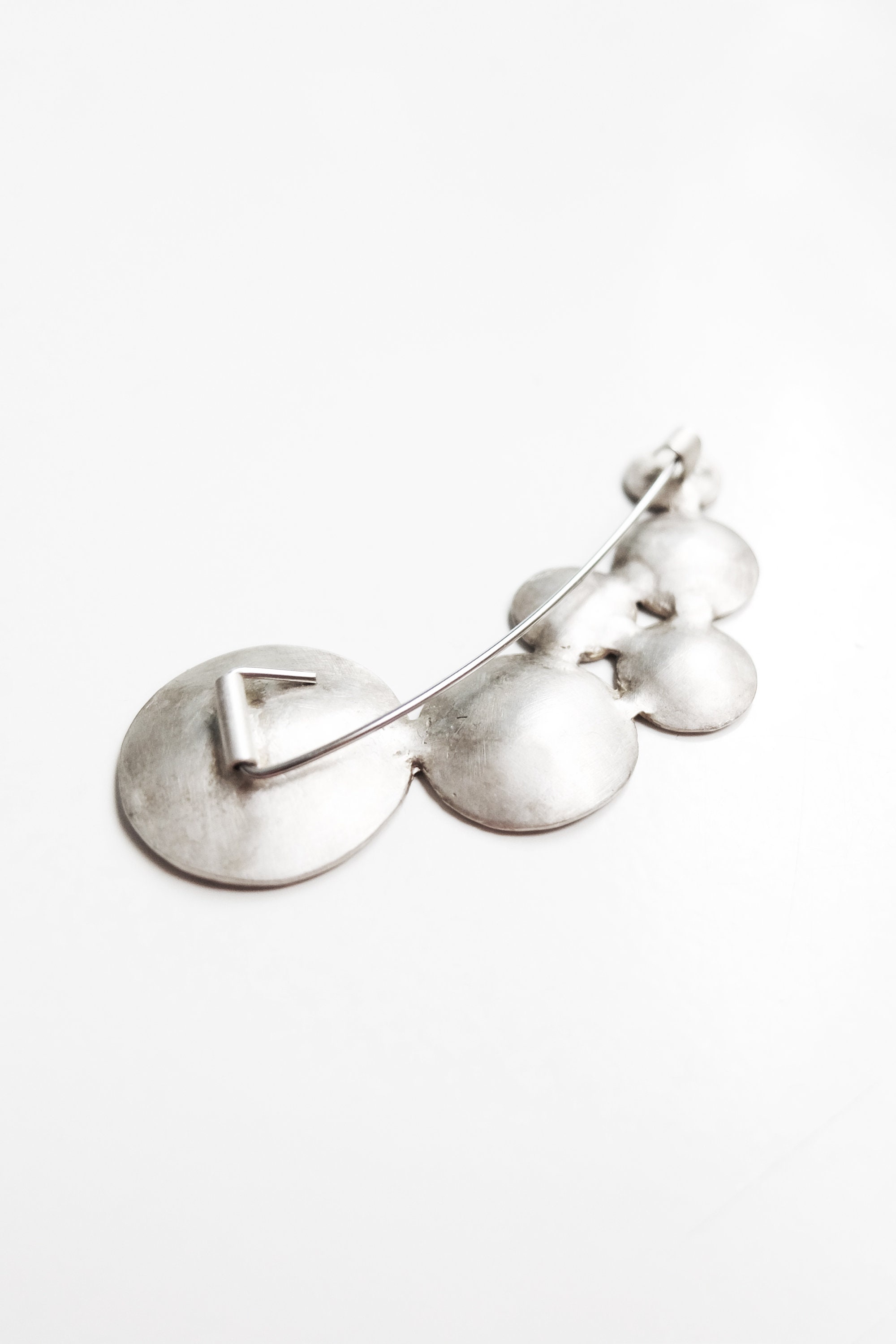 Modern Silver Brooch for Women, Sculptural Minimalist Shawl Modern Silver Brooch for Women, Sculptural Minimalist Shawl