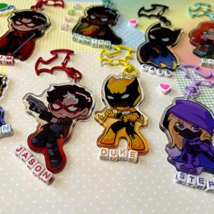Llaveros acrílicos de Batfam