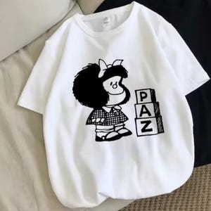 Maglietta Mafalda Peace, icona latino-spagnola, maglietta divertente, cultura e lingua, maglietta fumetto, fai sorridere, adulto o bambino