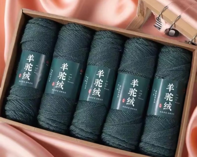 5 Sets Cashmere Alpaca Wool Yarn in Box, Forest Green, Crochet, Medium Thick, High Grade Handwoven, 500 grams Bundle, DIY Stocking Stuffer
