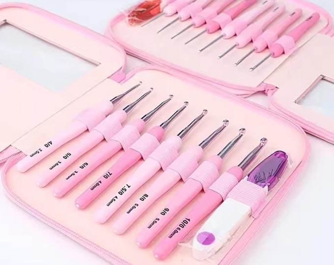 Pink Crochet Hook Kit 9 Piece Set, Chic Travel Case, Ergonomic Soft Handle, Aluminum Hooks, 8 Sizes, Scissors, DIY Knitting Crochet Supply