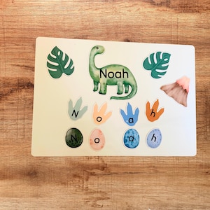 Imanes personalizados con nombres de dinosaurios para niños: reconocimiento de nombres y aprendizaje de habilidades motoras finas